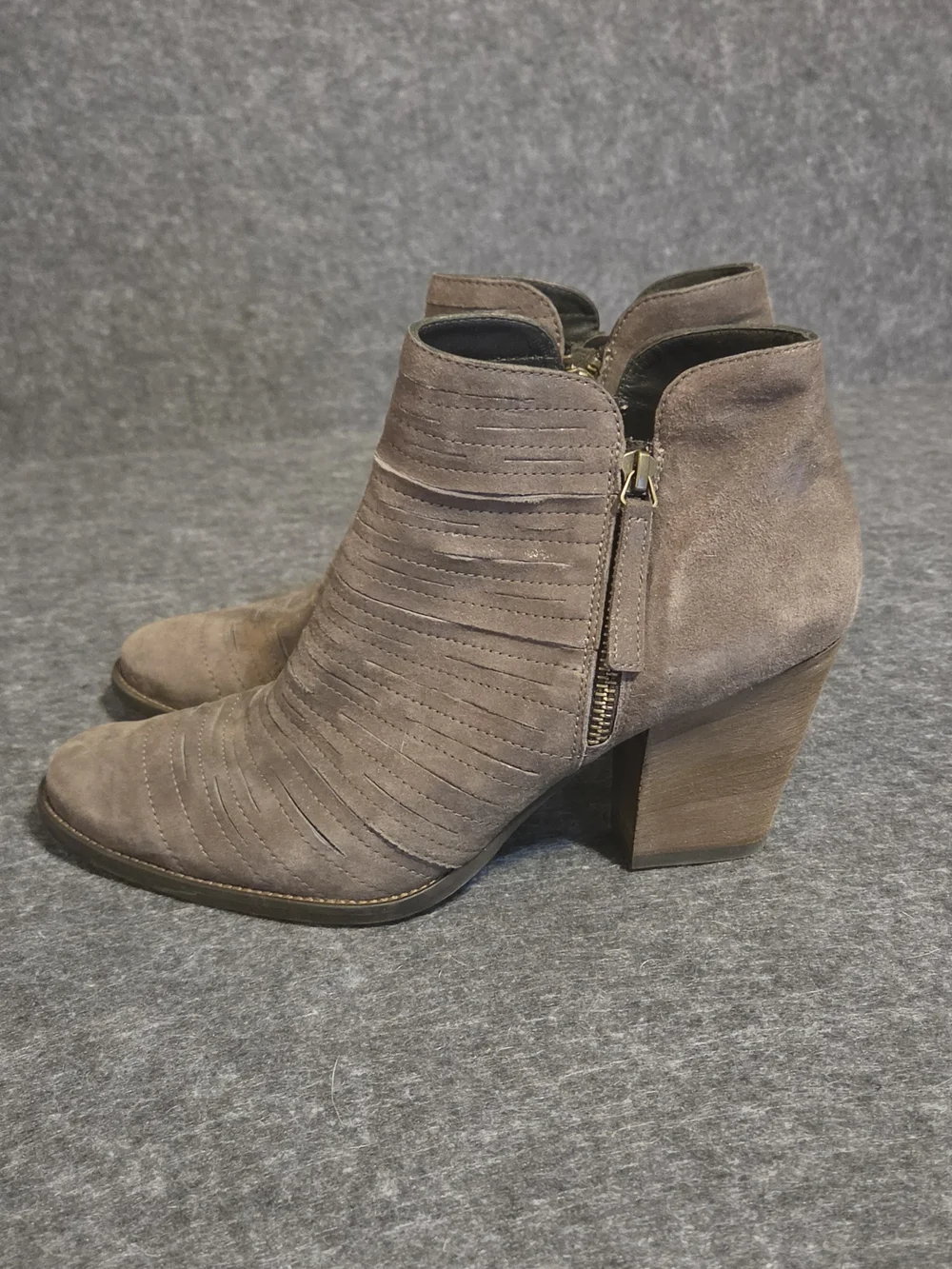 Paul Green Malibu Sliced Metallic Taupe Ankle Bootie 7M
